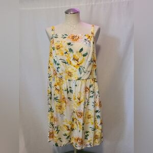 Old Navy floral summer romper- Size XL womens